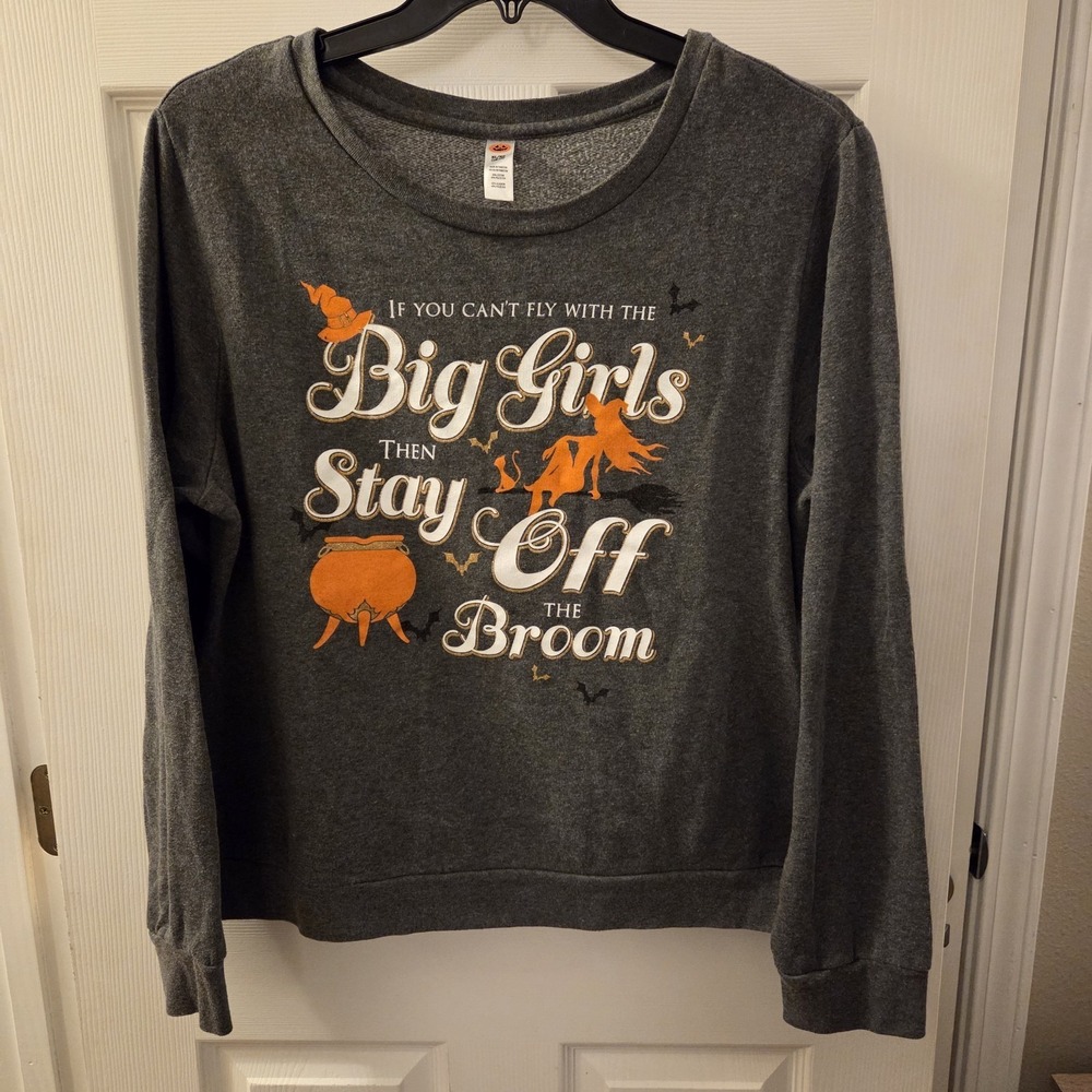 Halloween Sweatshirt womens XL gray If you can't fly with the big girls...Witch